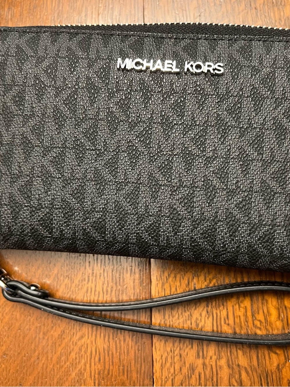 Michael Kors Black Signature Logo Wristlet Clutch